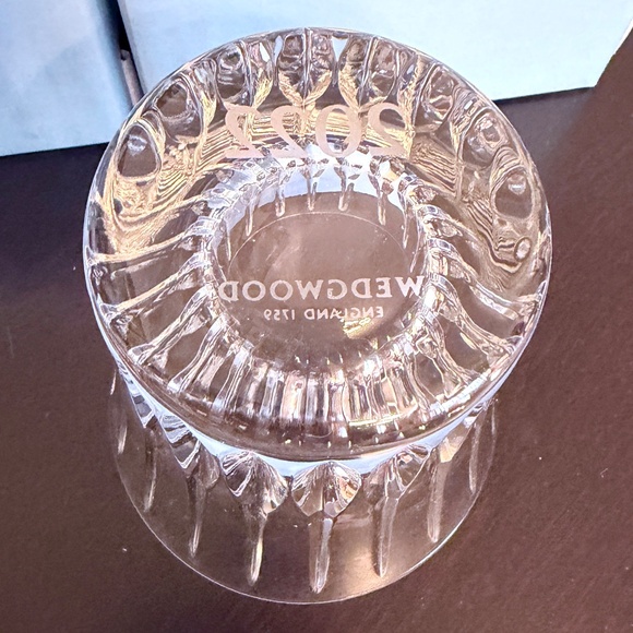 Wedgwood Annual Tumblers 2022 crystal glasses - Picture 7 of 9